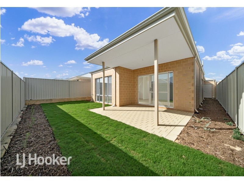 16 Coasting Road, Alkimos WA 6038