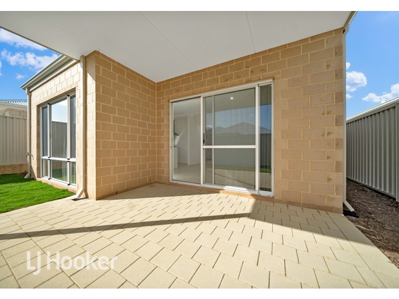 16 Coasting Road, Alkimos WA 6038