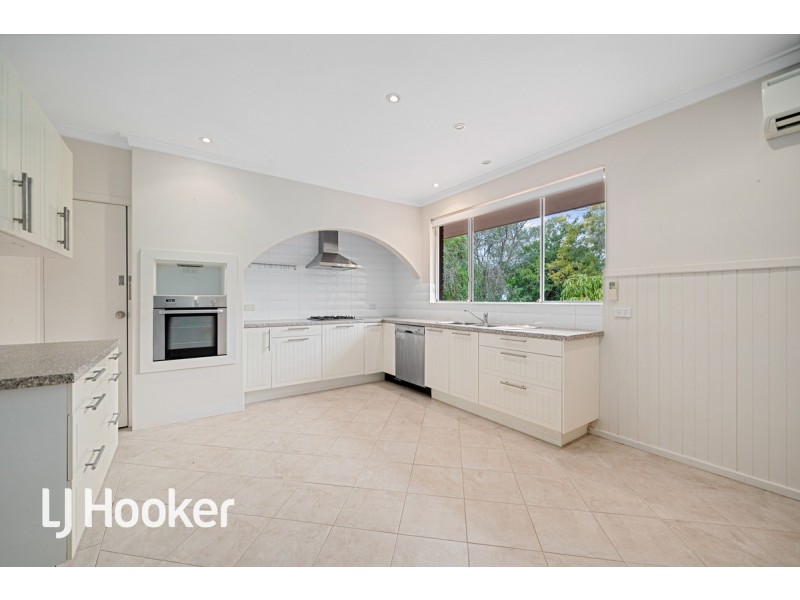 2/220 Great Eastern Highway, Glen Forrest WA 6071