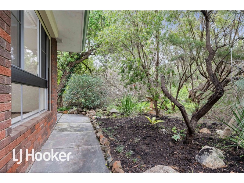 2/220 Great Eastern Highway, Glen Forrest WA 6071