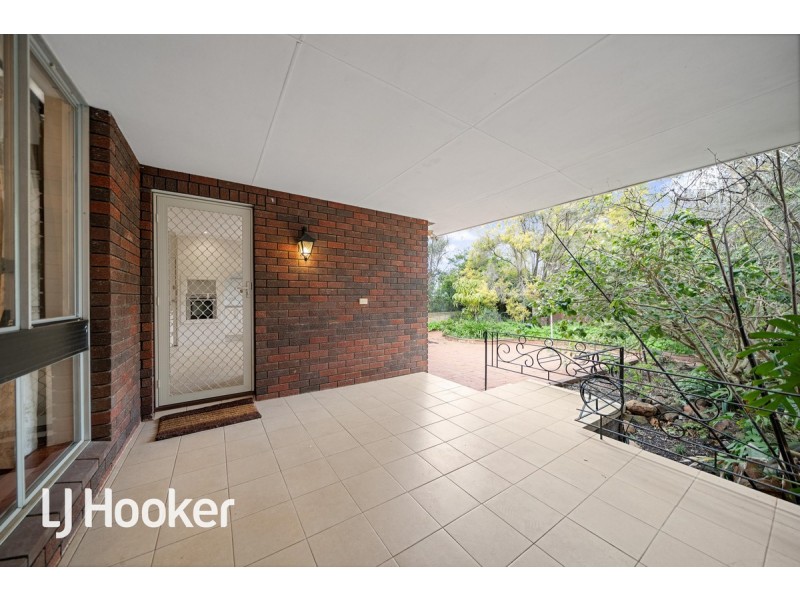 2/220 Great Eastern Highway, Glen Forrest WA 6071