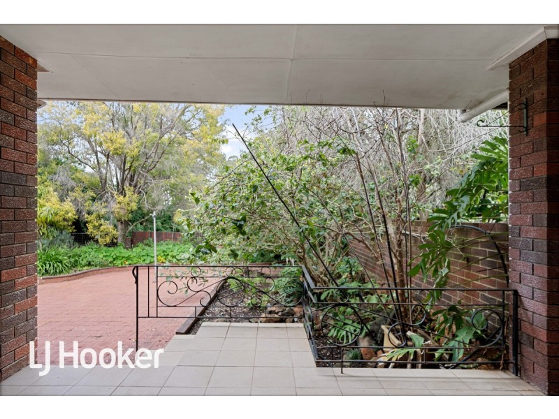 2/220 Great Eastern Highway, Glen Forrest WA 6071