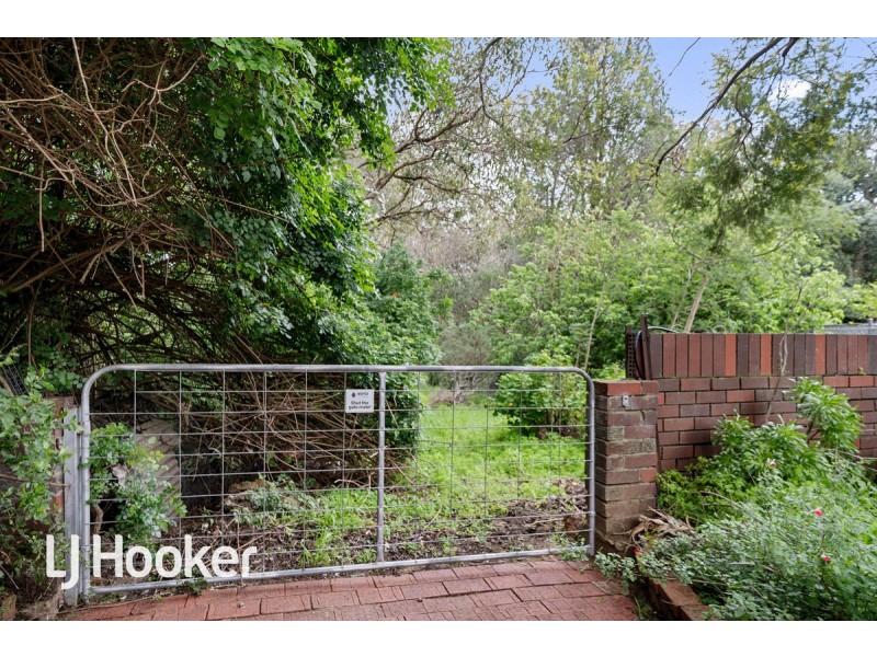 2/220 Great Eastern Highway, Glen Forrest WA 6071