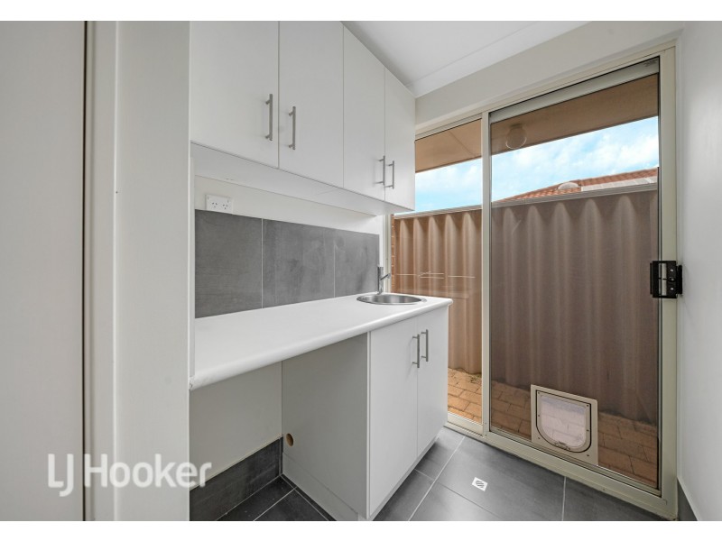 40 Fisherton Circuit, Kinross WA 6028