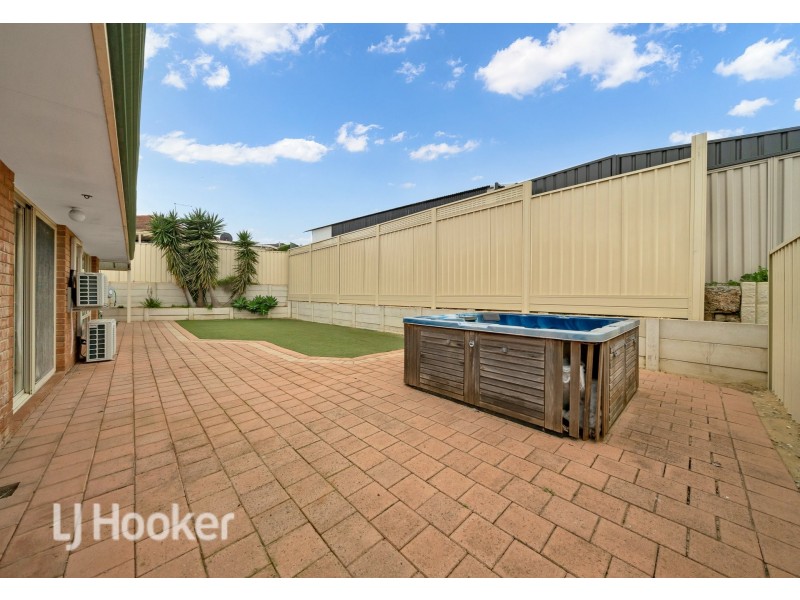 40 Fisherton Circuit, Kinross WA 6028