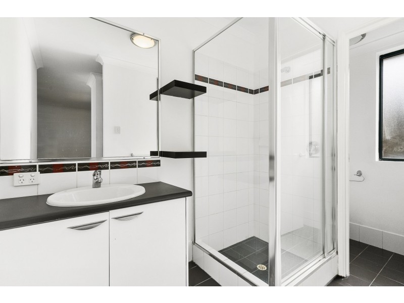 35 Grandis Boulevard, Banksia Grove WA 6031