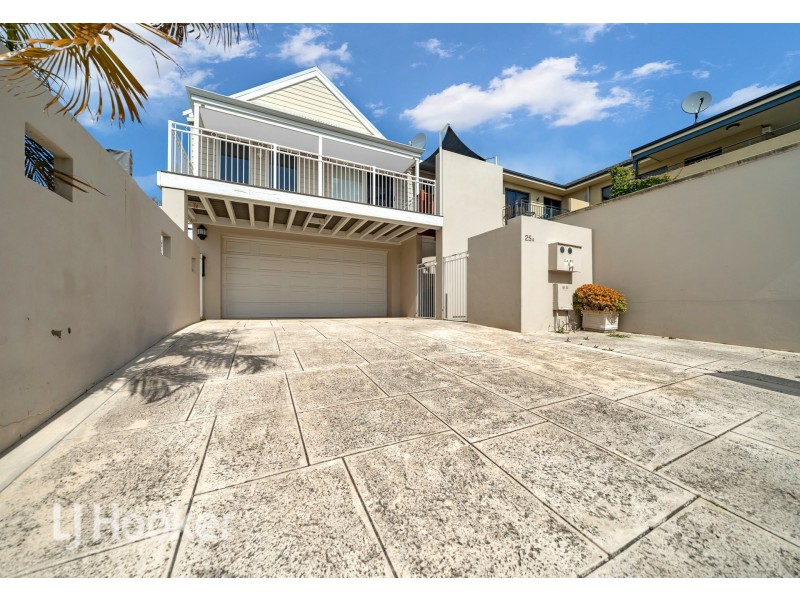 25A Wattlebird Loop, Joondalup WA 6027