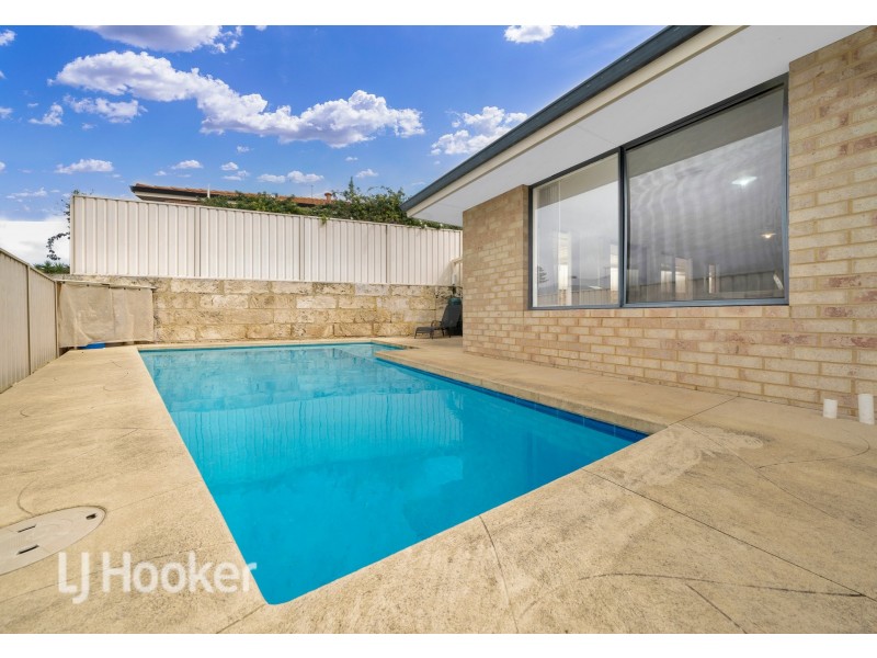 42 Coatbridge Circuit, Kinross WA 6028