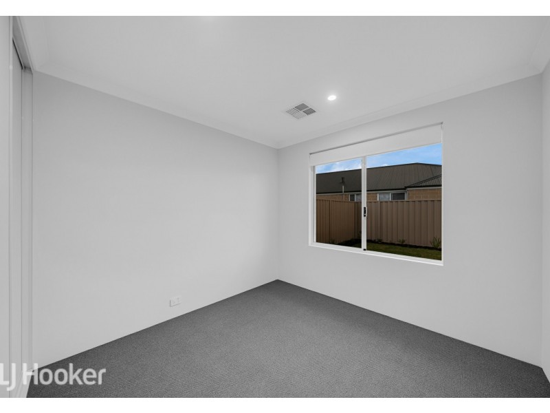 21 Capilano Avenue, Yanchep WA 6035