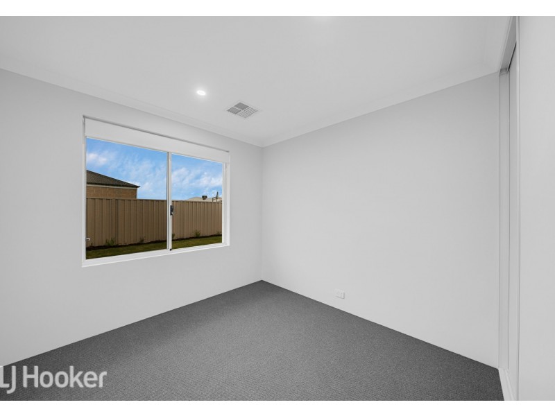 21 Capilano Avenue, Yanchep WA 6035