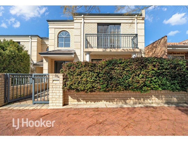 Main House/14 The Embankment, Joondalup WA 6027