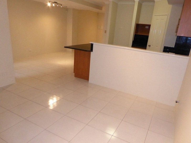 Unit 3/77 Grand Boulevard, Joondalup WA 6027