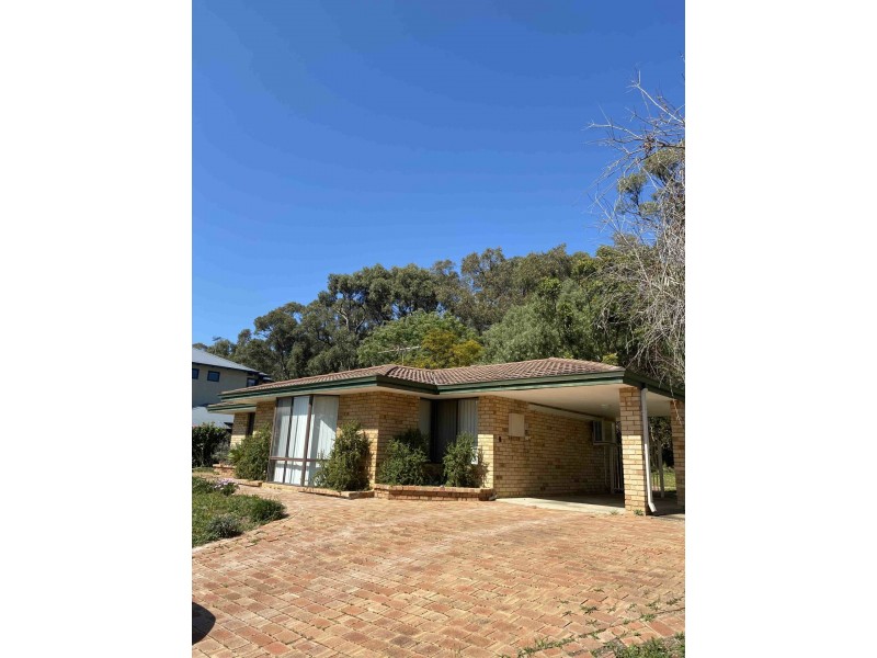 145 Edgewater Drive, Edgewater WA 6027