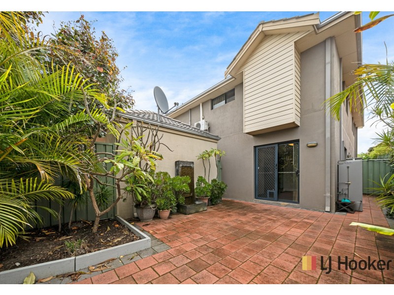 Unit 17/40 Hollins Bend, Madeley WA 6065