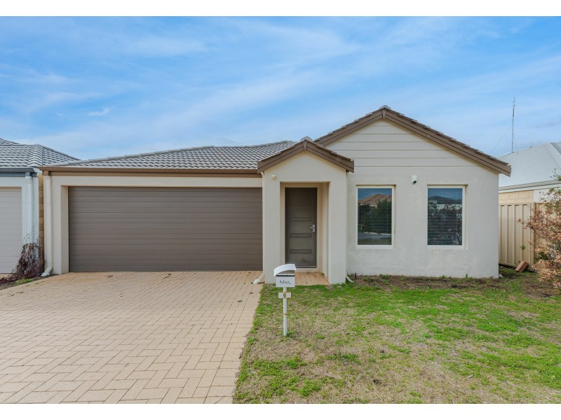 6 Benfleet Drive, Butler WA 6036
