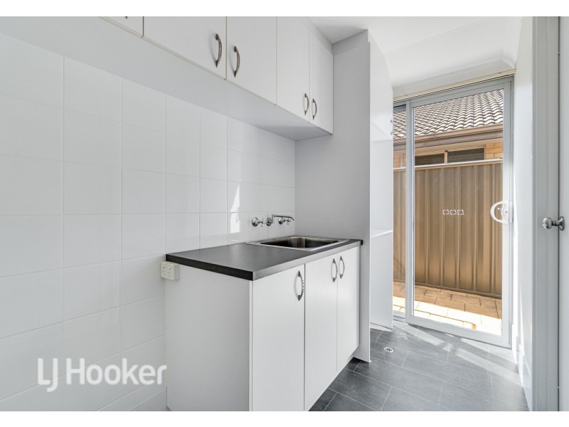 9 Montane Turn, Banksia Grove WA 6031