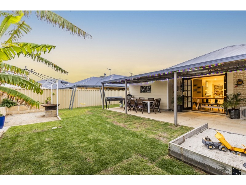 16 Rathkeale Boulevard, Ridgewood WA 6030