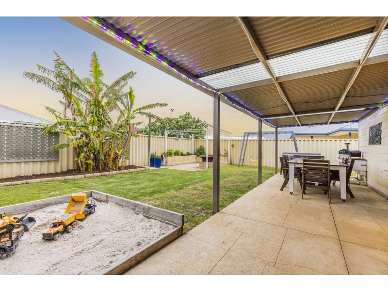 16 Rathkeale Boulevard, Ridgewood WA 6030