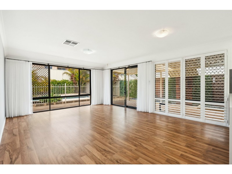 28 Dundaff Turn, Kinross WA 6028