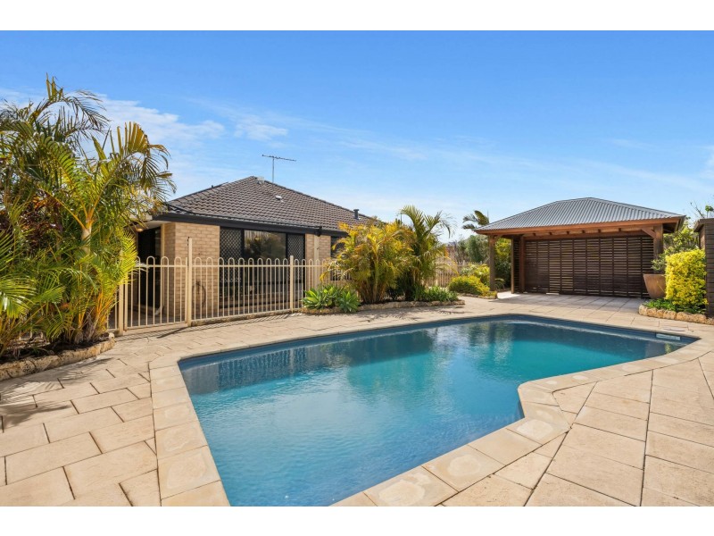 28 Dundaff Turn, Kinross WA 6028