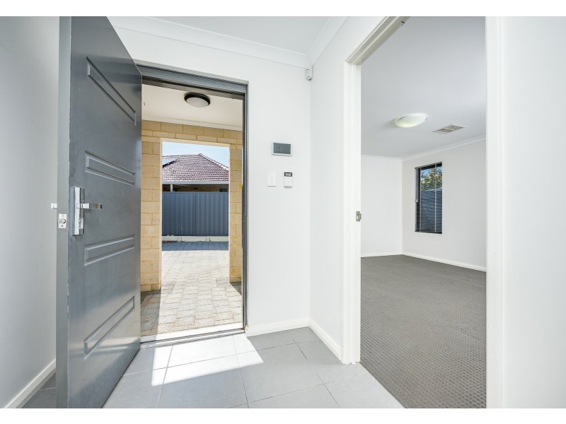 2A Tyson Place, Quinns Rocks WA 6030