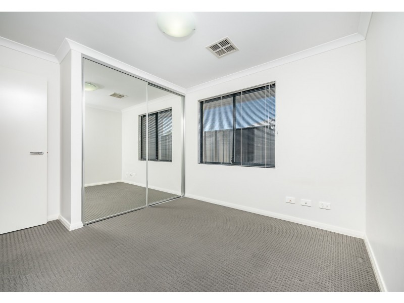 2A Tyson Place, Quinns Rocks WA 6030