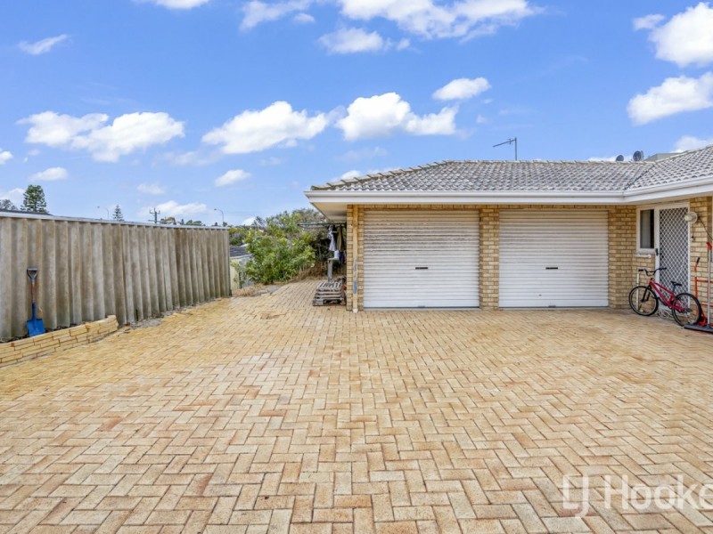 2 Oceanside Promenade, Mullaloo WA 6027