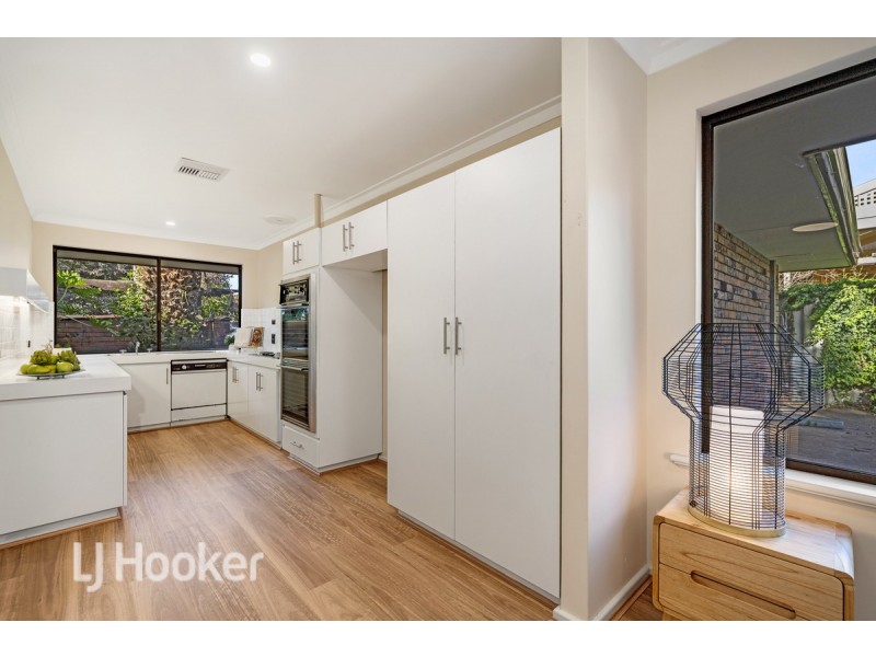 27 Allerton Way, Booragoon WA 6154