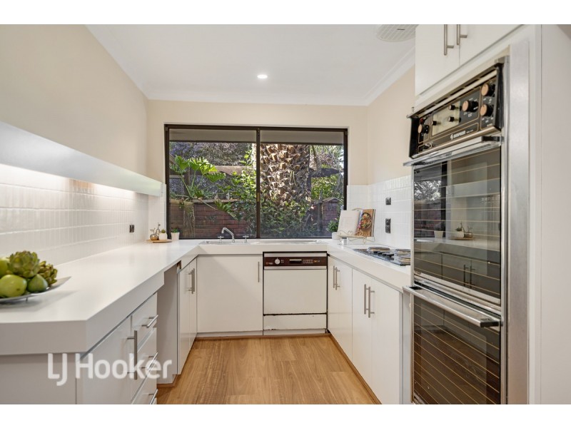27 Allerton Way, Booragoon WA 6154