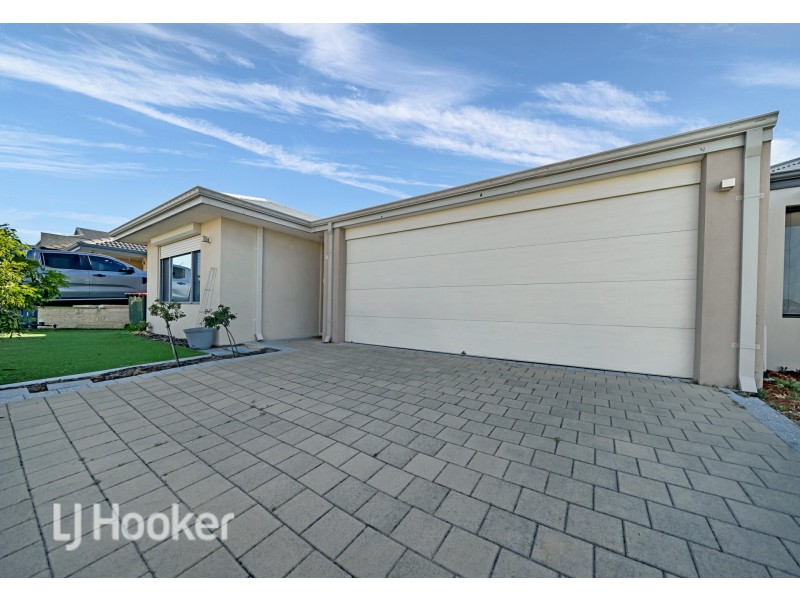 4 Canberra Avenue, Landsdale WA 6065