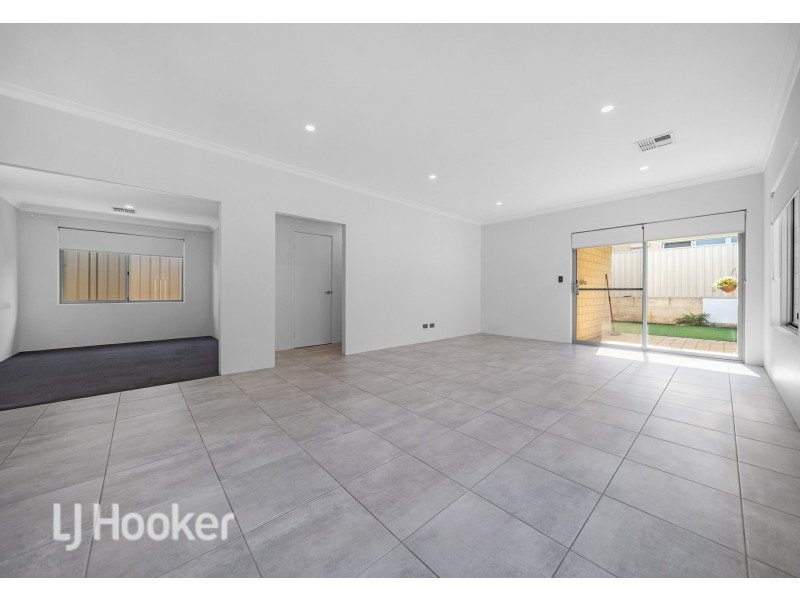 4 Canberra Avenue, Landsdale WA 6065