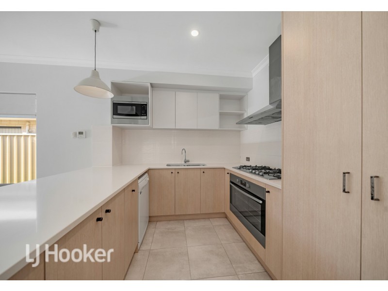 4 Canberra Avenue, Landsdale WA 6065