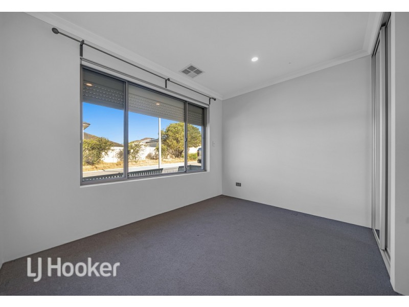 4 Canberra Avenue, Landsdale WA 6065