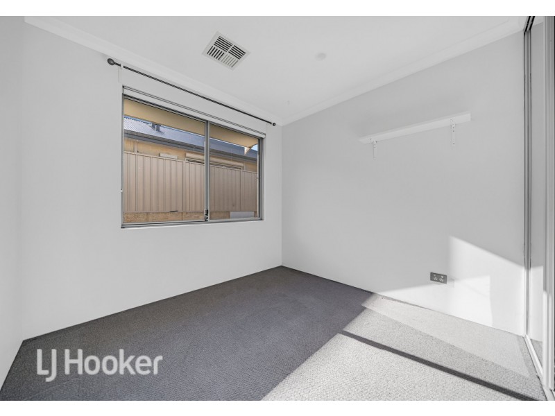 4 Canberra Avenue, Landsdale WA 6065