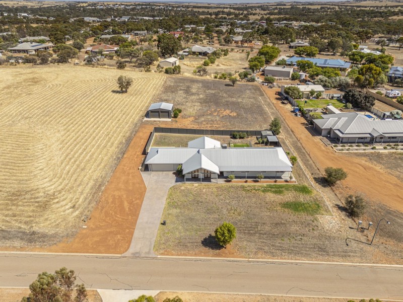 29 Loton Drive, Northam WA 6401