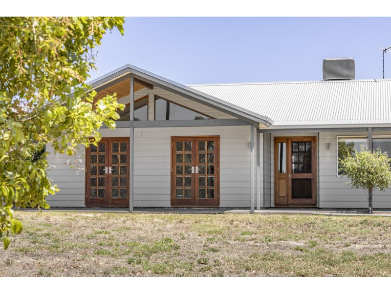 29 Loton Drive, Northam WA 6401