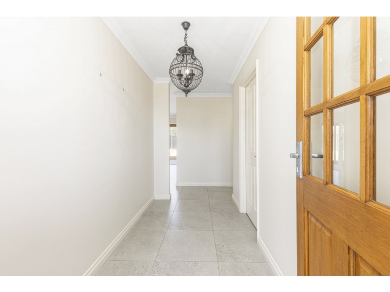 29 Loton Drive, Northam WA 6401