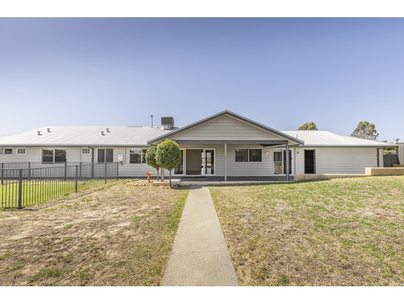 29 Loton Drive, Northam WA 6401