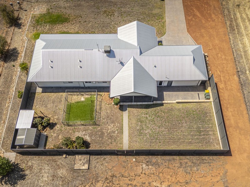 29 Loton Drive, Northam WA 6401