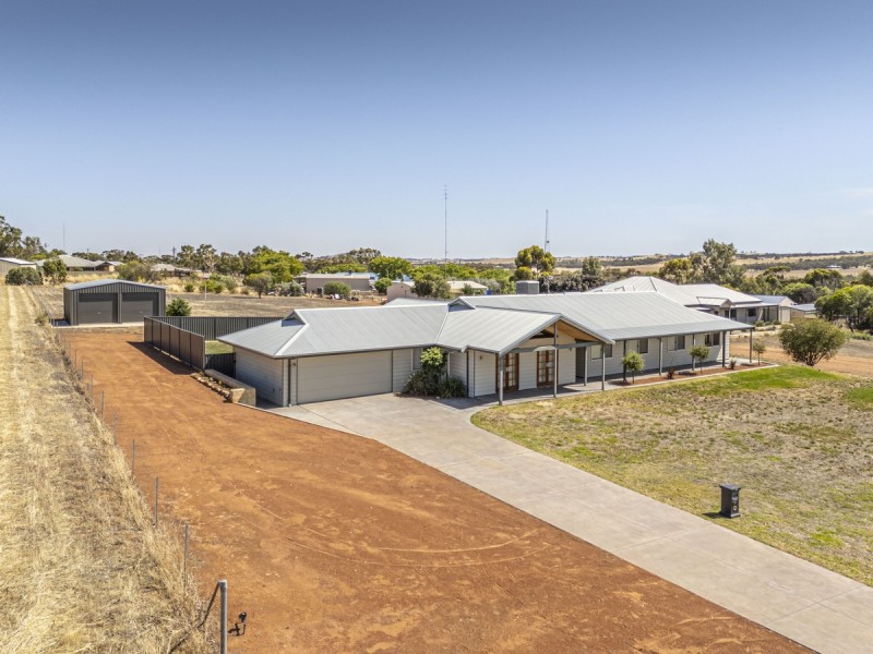 29 Loton Drive, Northam WA 6401