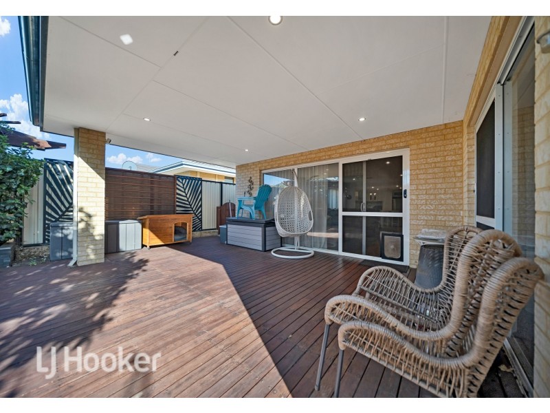 25 Grandoak Drive, Clarkson WA 6030