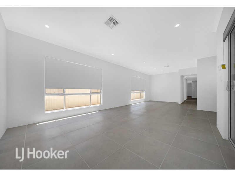 46 Roebuck Boulevard, Eglinton WA 6034