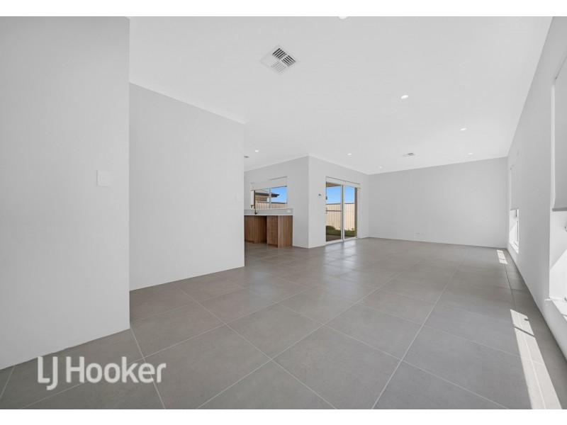 46 Roebuck Boulevard, Eglinton WA 6034