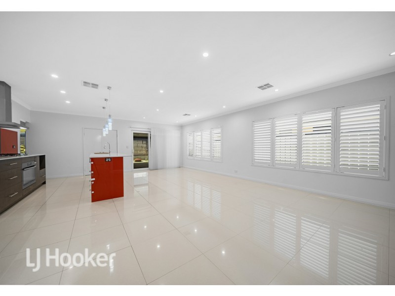 9 Rhizome Way, Banksia Grove WA 6031