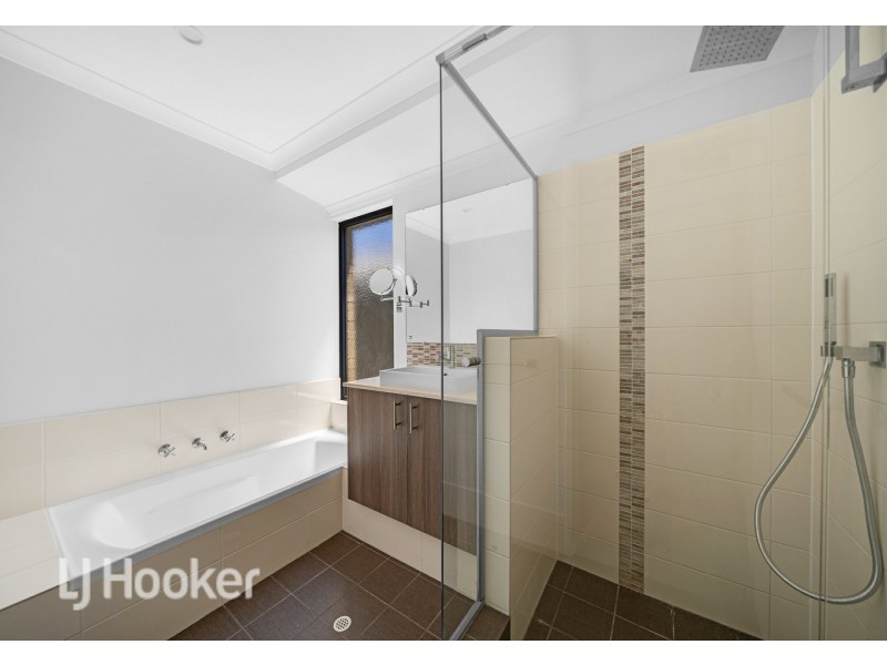 9 Rhizome Way, Banksia Grove WA 6031