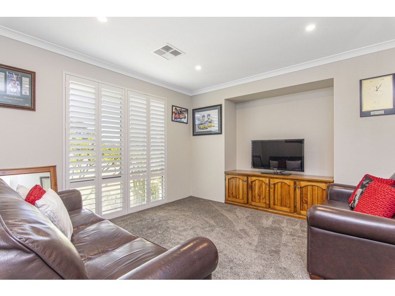 60 Hollington Boulevard, Butler WA 6036