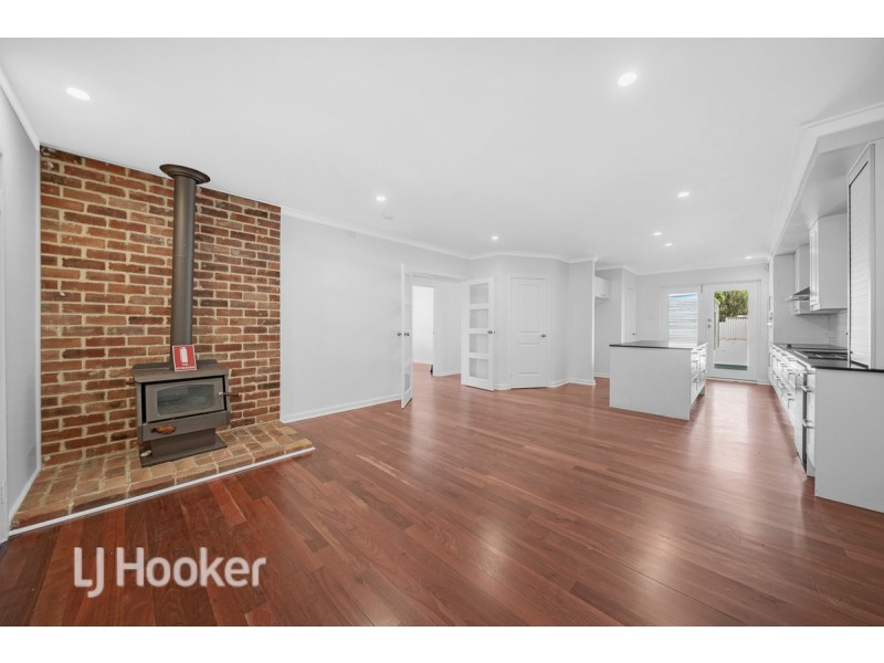 6571 West Swan Road, West Swan WA 6055