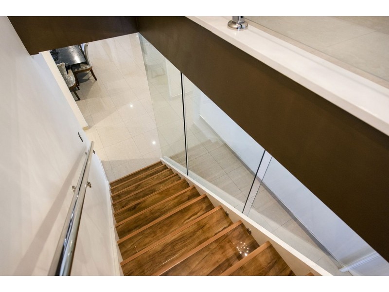 18 Halcyon Crescent, Aveley WA 6069