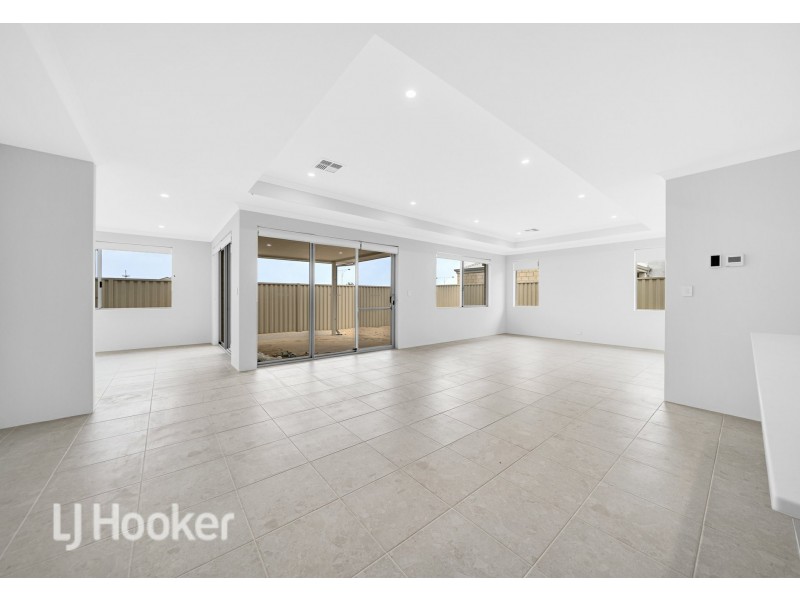 12 Lilac Way, Alkimos WA 6038