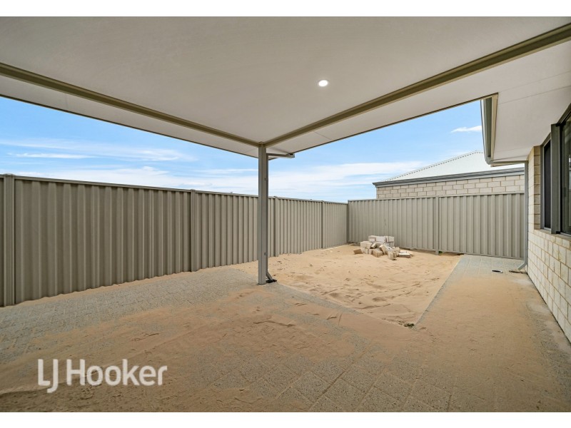 12 Lilac Way, Alkimos WA 6038